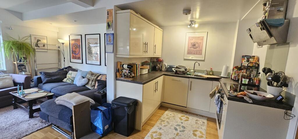 Apartment in Bristol, City of Bristol - View 4