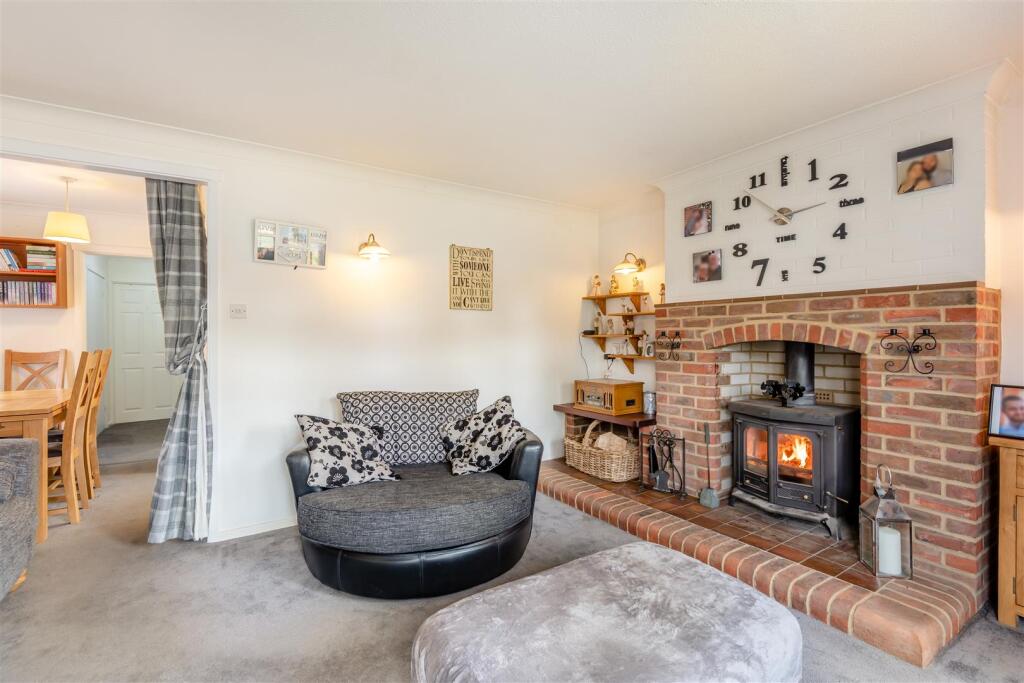 House in Maidstone, Coxheath - View 3