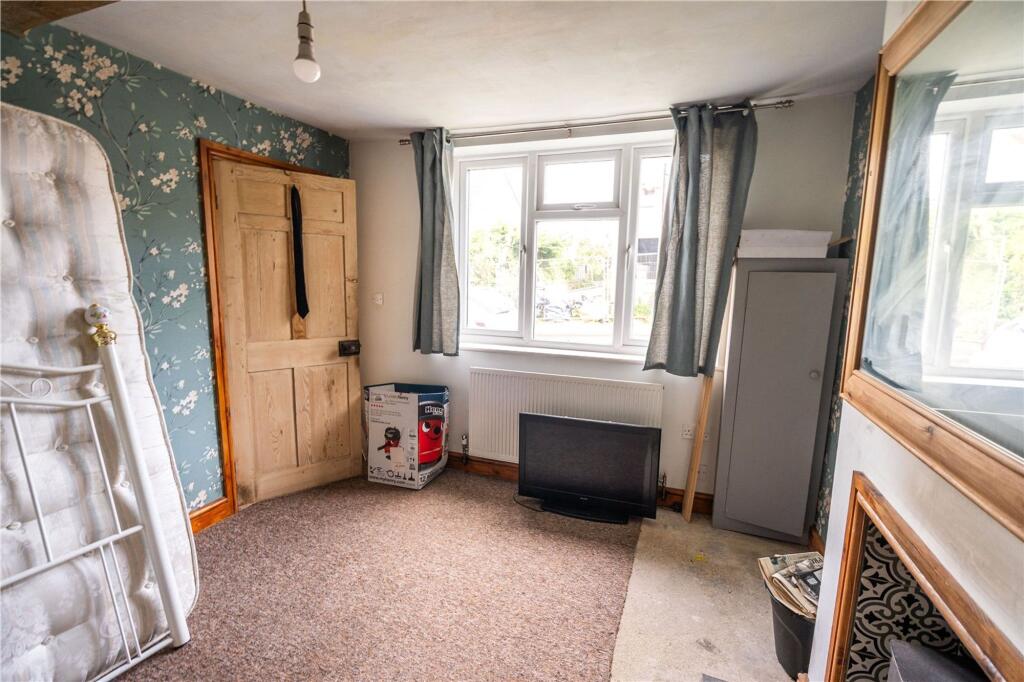 16, Grimsby Road, Caistor, LN7 photo 4