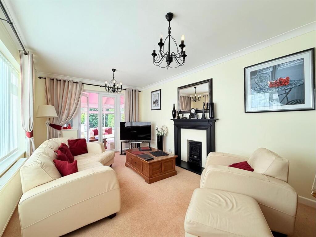 Martindale Avenue, Wimborne - View 5