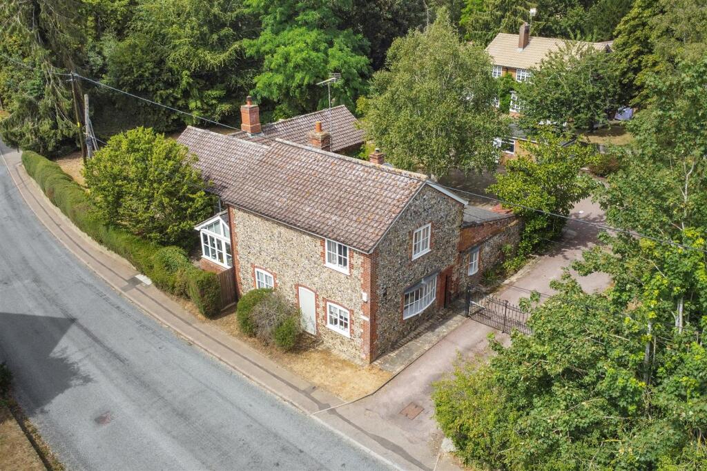 House in West Suffolk, Risby - View 5