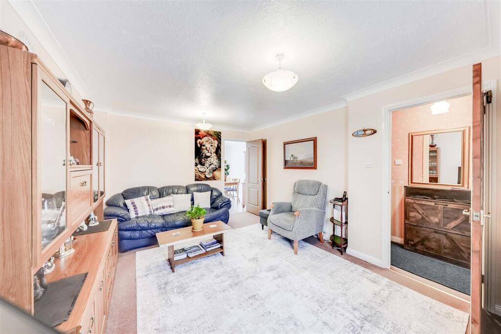 House in Dartford, Kent - More