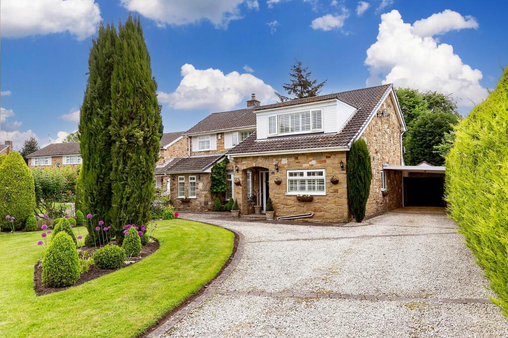 4-bed detached on The Glade, Escrick, York, YO19 6JH, £685,000
