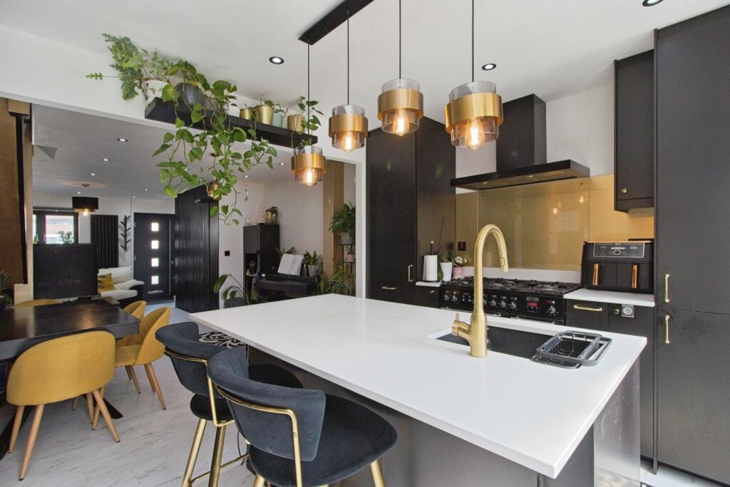 House in London - View 4