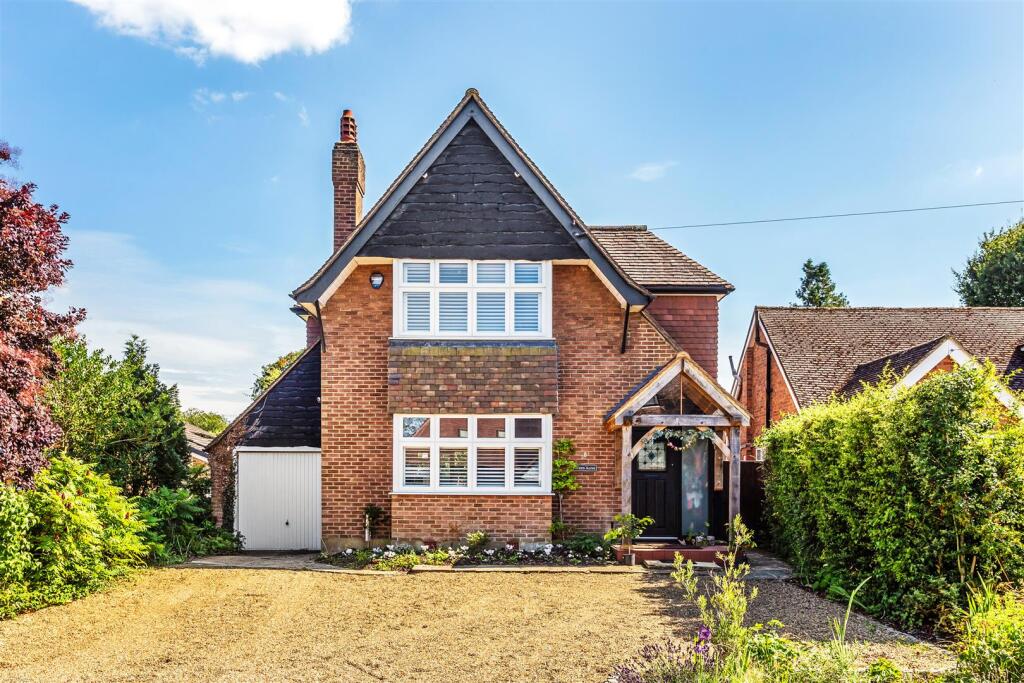Main image of property: OAKDENE ROAD, GREAT BOOKHAM, KT23