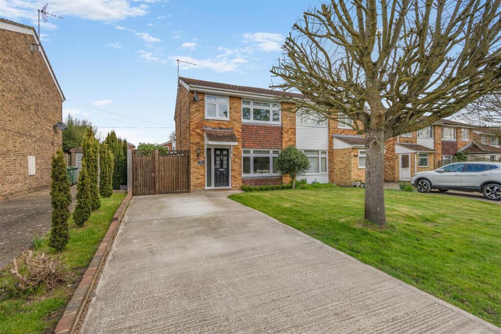 Main image of property: Oak Lane, Headcorn, Ashford