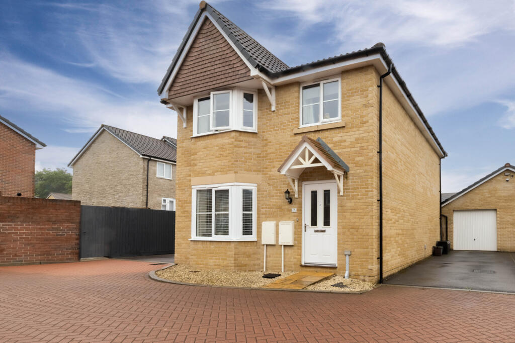 Main image of property: Clos Meredith, Coity, Bridgend, CF35