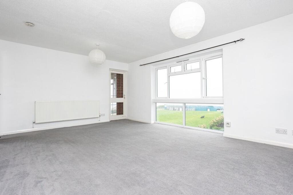 Apartment in Canterbury - View 3