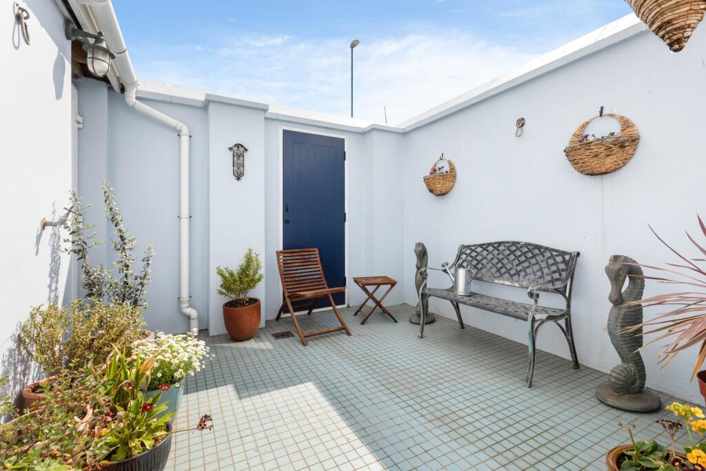 Main image of property: New Road, Shoreham Town Centre