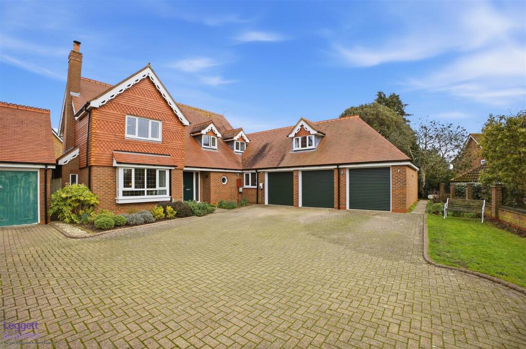 Main image of property: Prince Henrys Close, Evesham