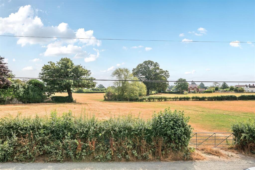 House in Shrewsbury - View 2