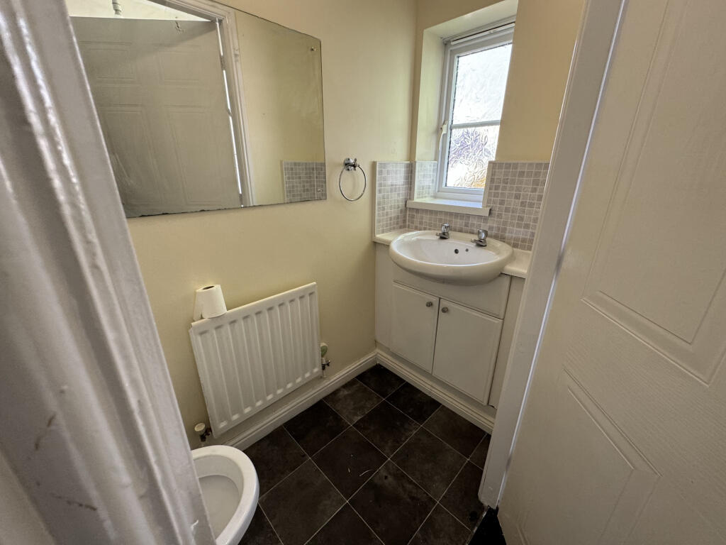 Additional image 7 of Brades Rise,  Oldbury, B69