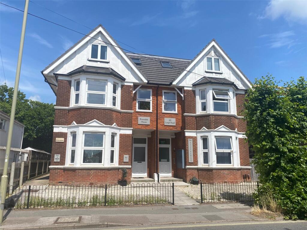 Main image of property: Leigh Road, Eastleigh, Hampshire, SO50