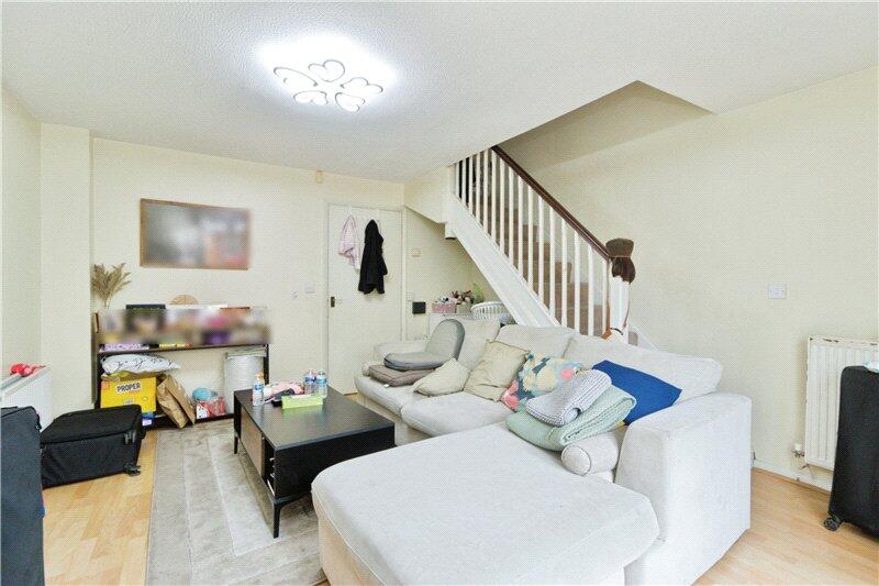 House in London - View 5