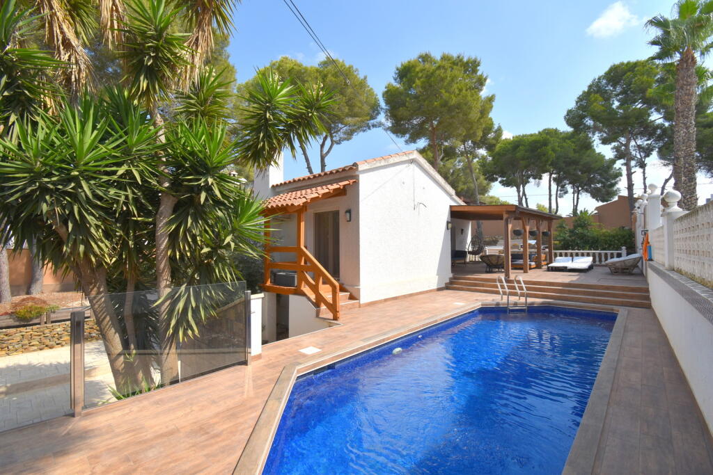 Main image of property: Valencia, Alicante, Pinar De Campoverde