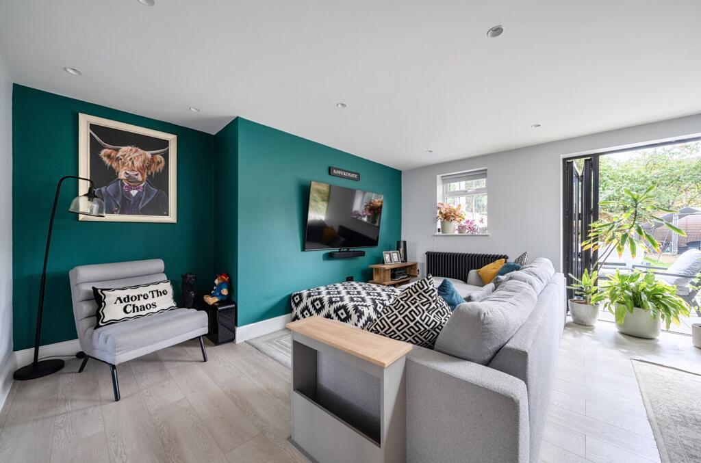 House in Horsham, Slinfold - View 5