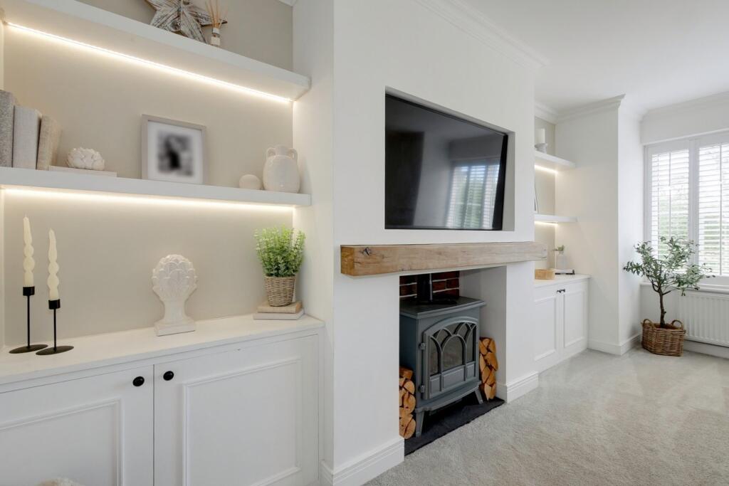 House in Wealden, Roebuck Park, Hellingly - View 4