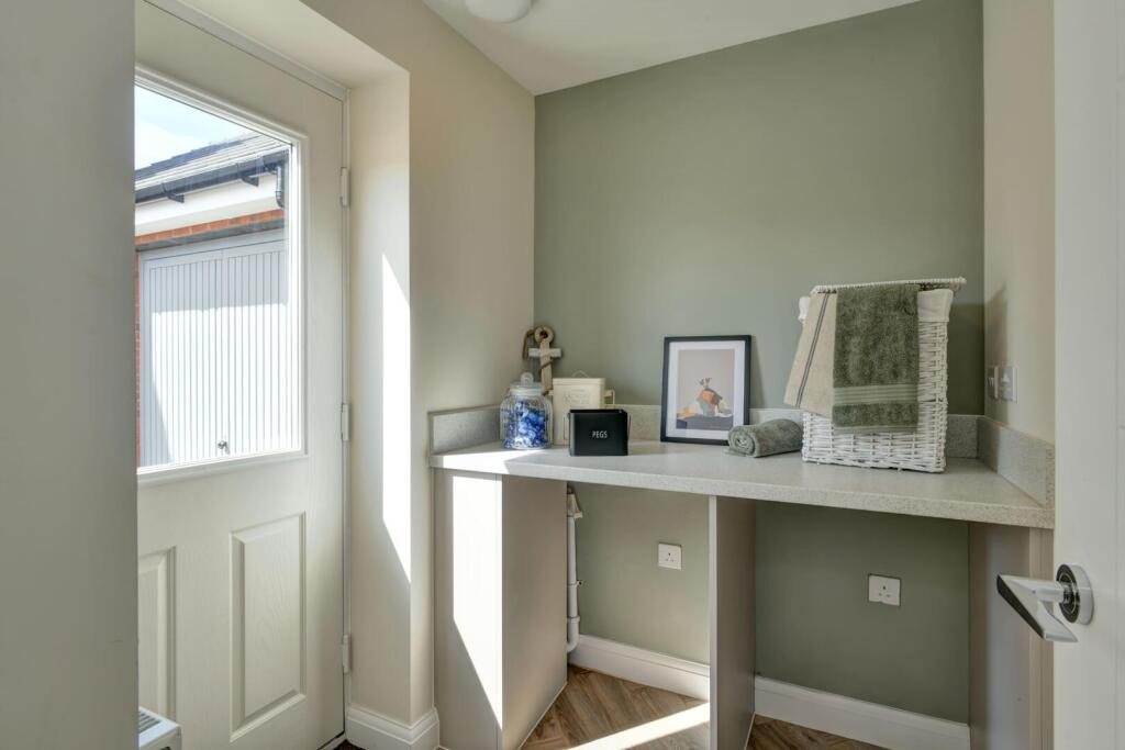 House in Taunton - View 5