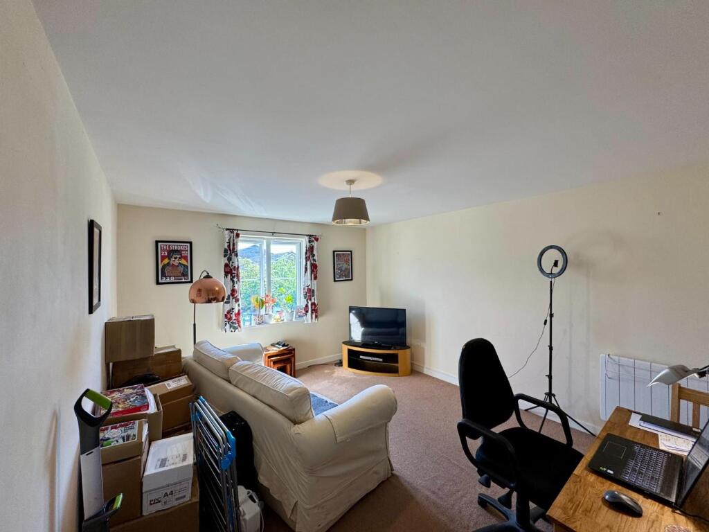 Straight Mile Court, Burnley - View 2