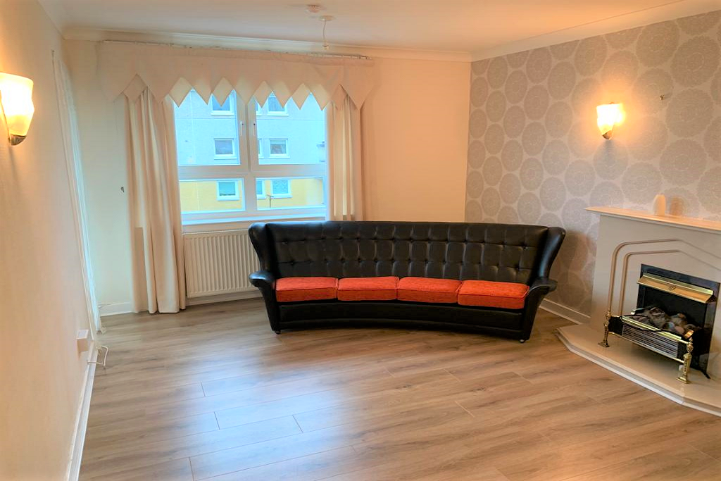Apartment in Glasgow - View 3
