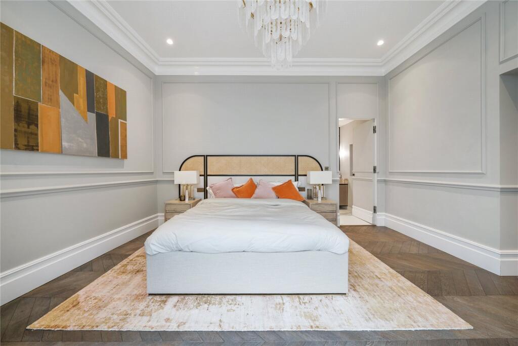 Apartment in London - View 5