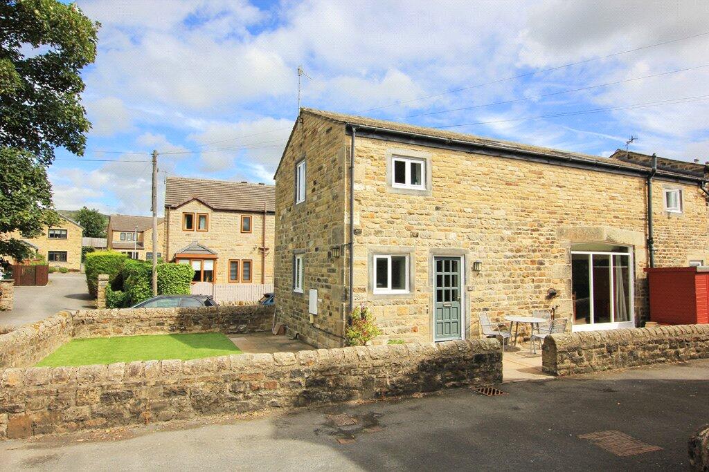 30 Hainsworth Road, Silsden, BD20 0NB photo 3
