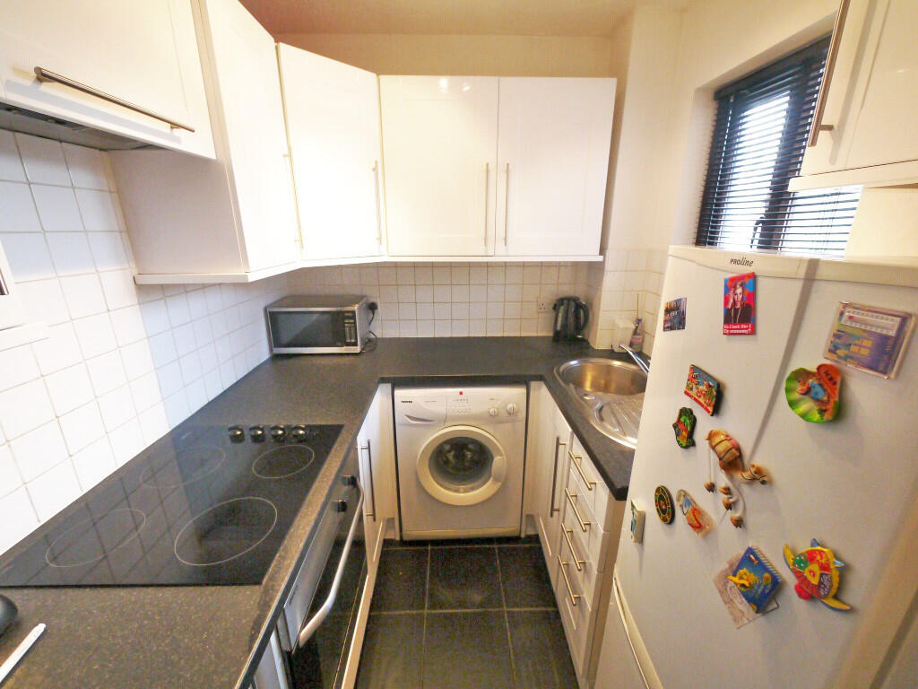House in Southall - View 3