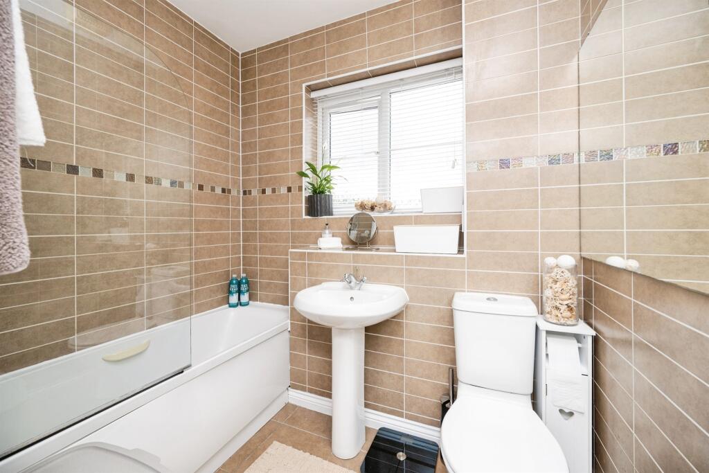 Summerton Road, OLDBURY photo 4