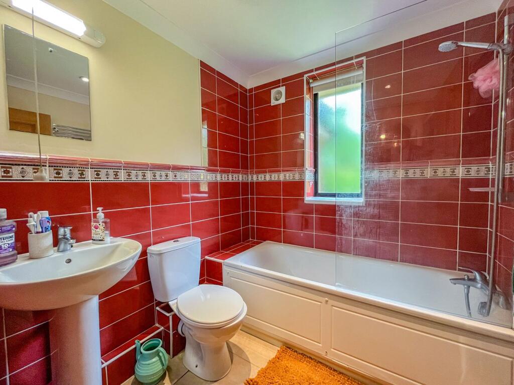 House in Tonbridge - View 4