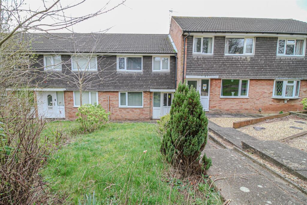Main image of property: Cowdrey Gardens, Arnold, Nottingham