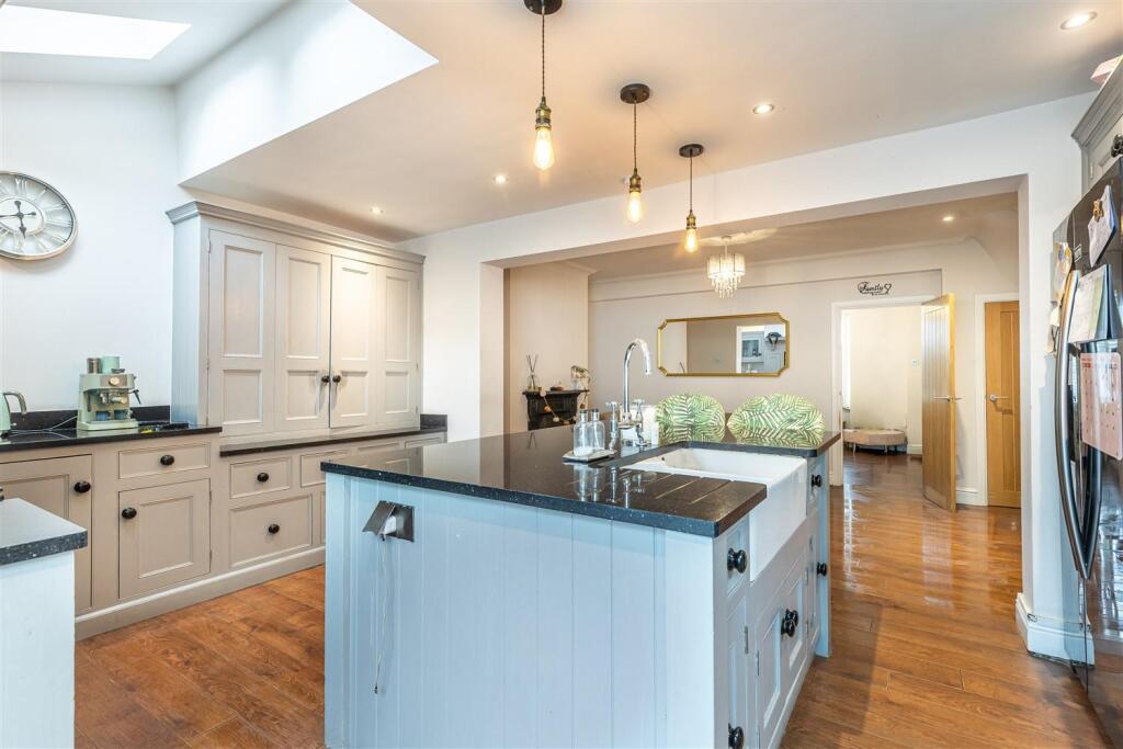 House in Chelmsford - More