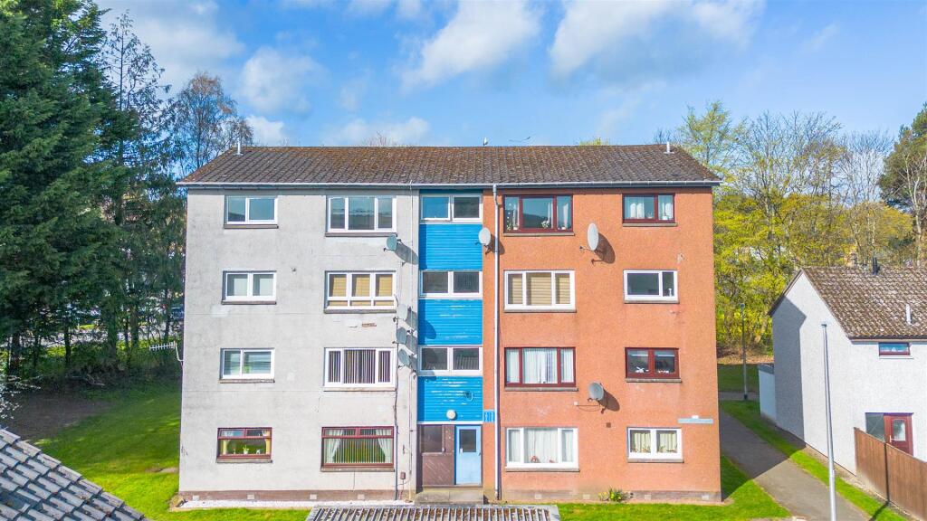 Main image of property: Staffa Court, Perth