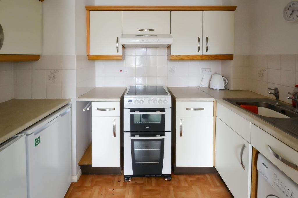 Apartment in Portsmouth - View 3