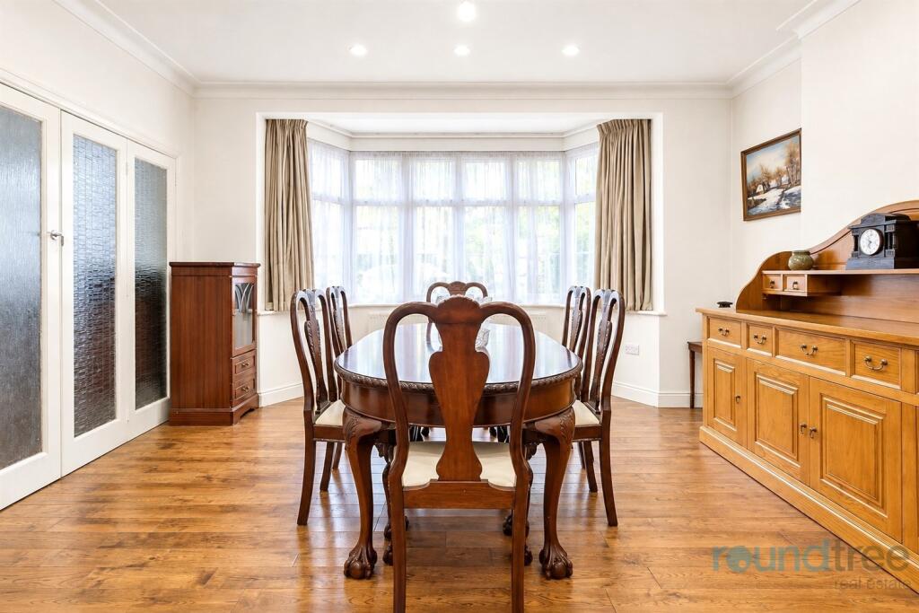 House in London - View 5