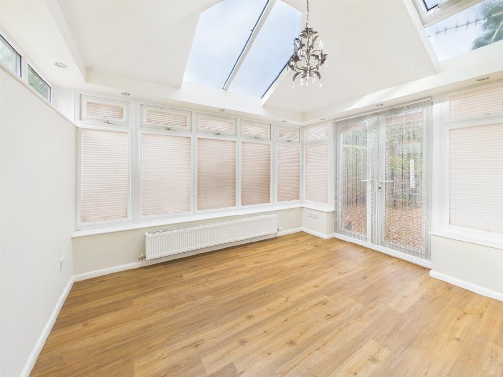 House in Cheltenham, Battledown, Whaddon - More