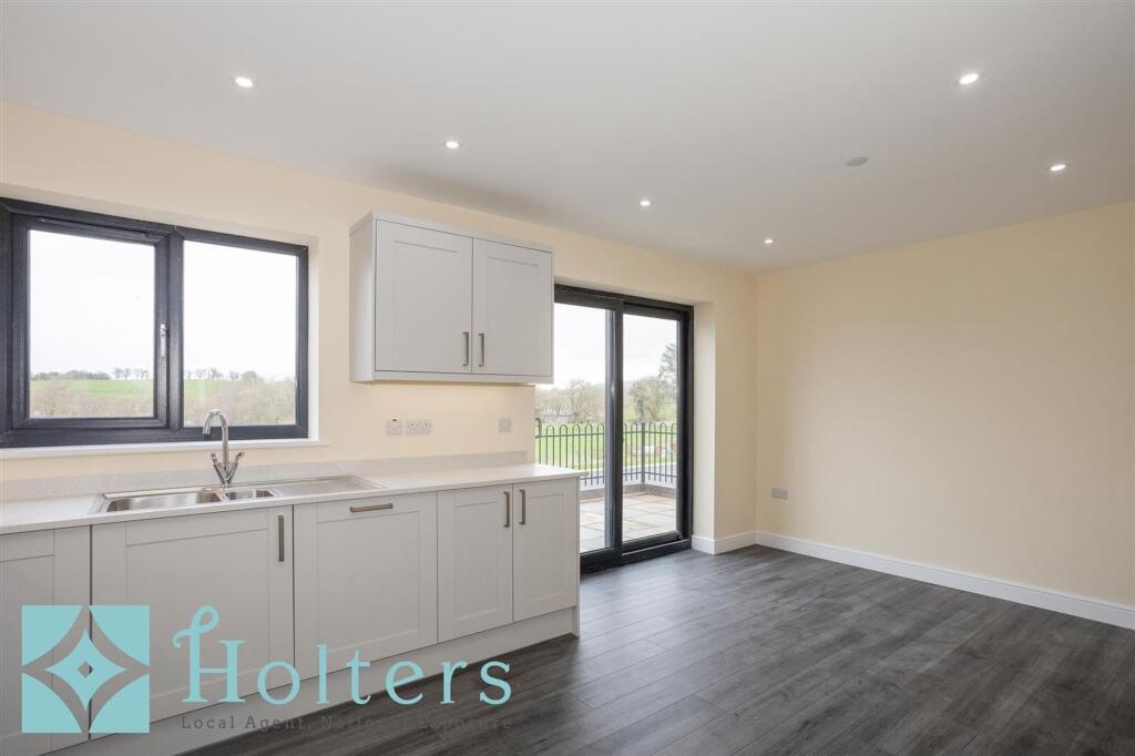House in Llandrindod Wells, Cilmery - More