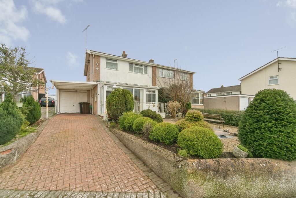 Main image of property: Narrow Lane, Llandudno Junction, Conwy, LL31