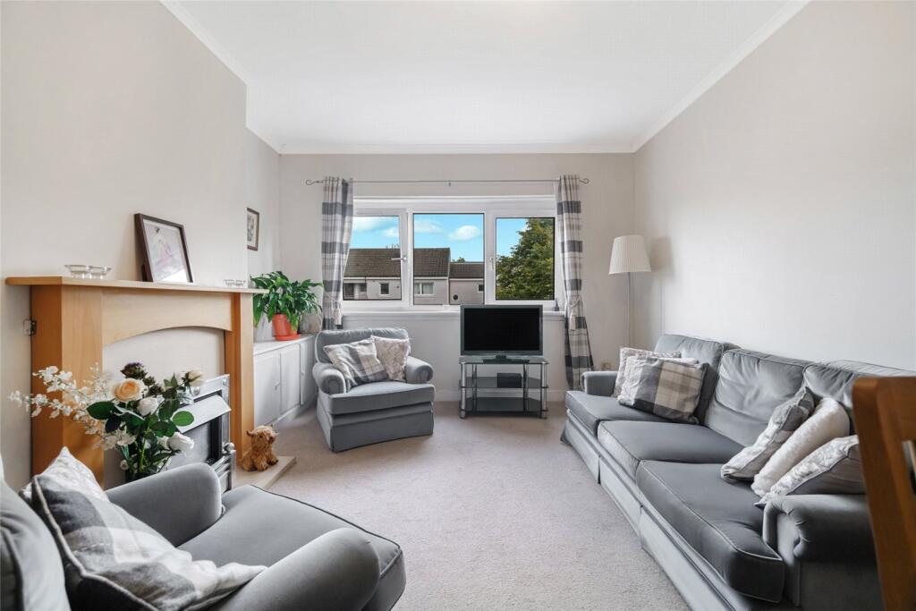 Apartment in Glasgow, Regent's Park, Eastwood - View 2