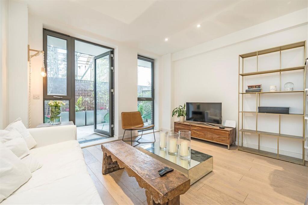 Apartment in London, Bankside, Elephant and Castle - View 5
