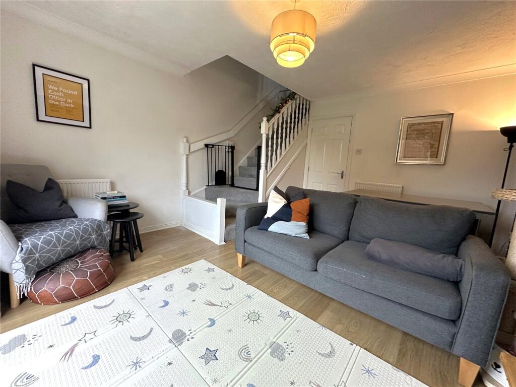 Barbel Avenue, Basingstoke, Hampshire, RG21 photo 3