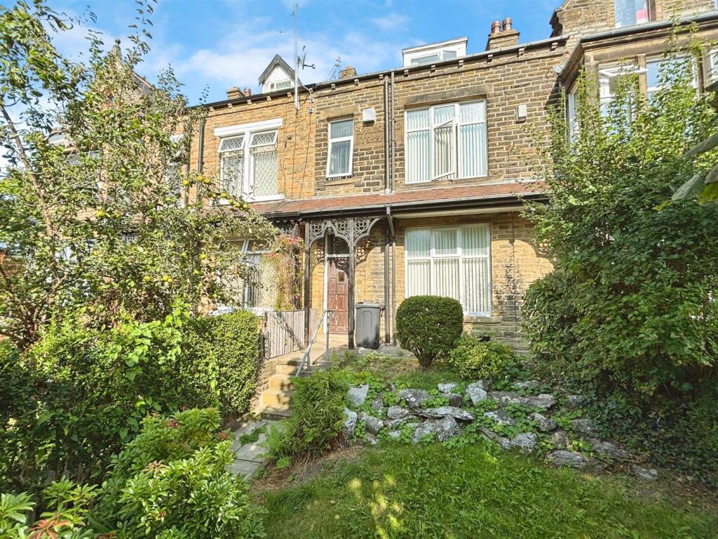 Main image of property: Scholemoor Lane, Bradford, BD7 2RN