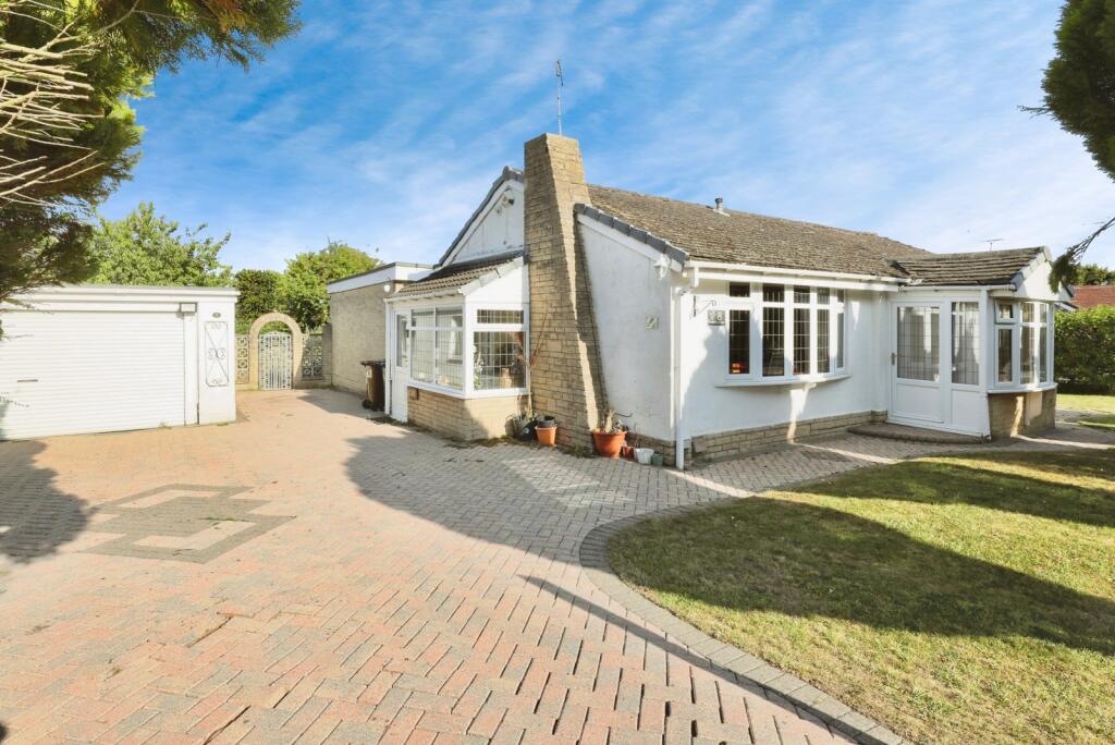 Main image of property: Manor Close, Todwick, Sheffield, South Yorkshire, S26