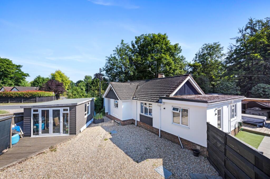 4-bed detached on Antlands Lane, Shipley Bridge, RH6, £500,000
