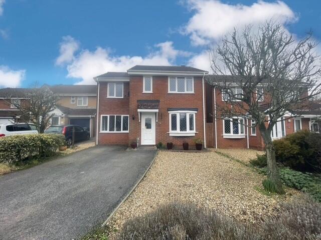 Main image of property: Merlin Park, Portishead
