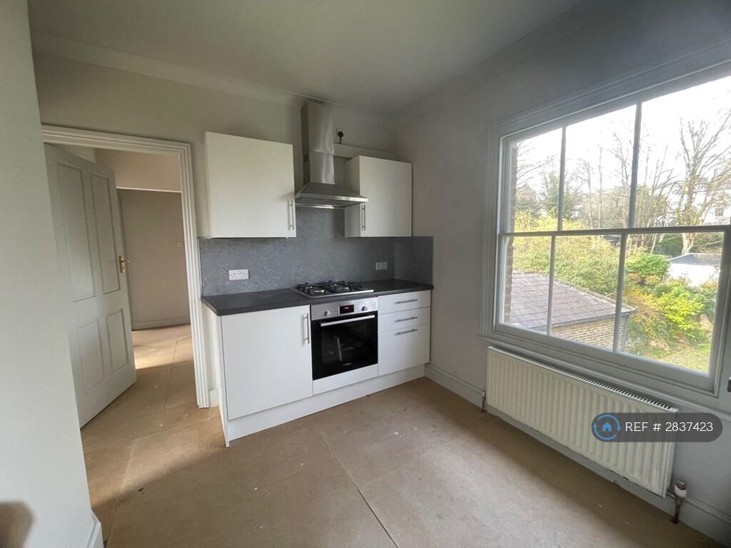 Main image of property: Fox Hill, London, SE19