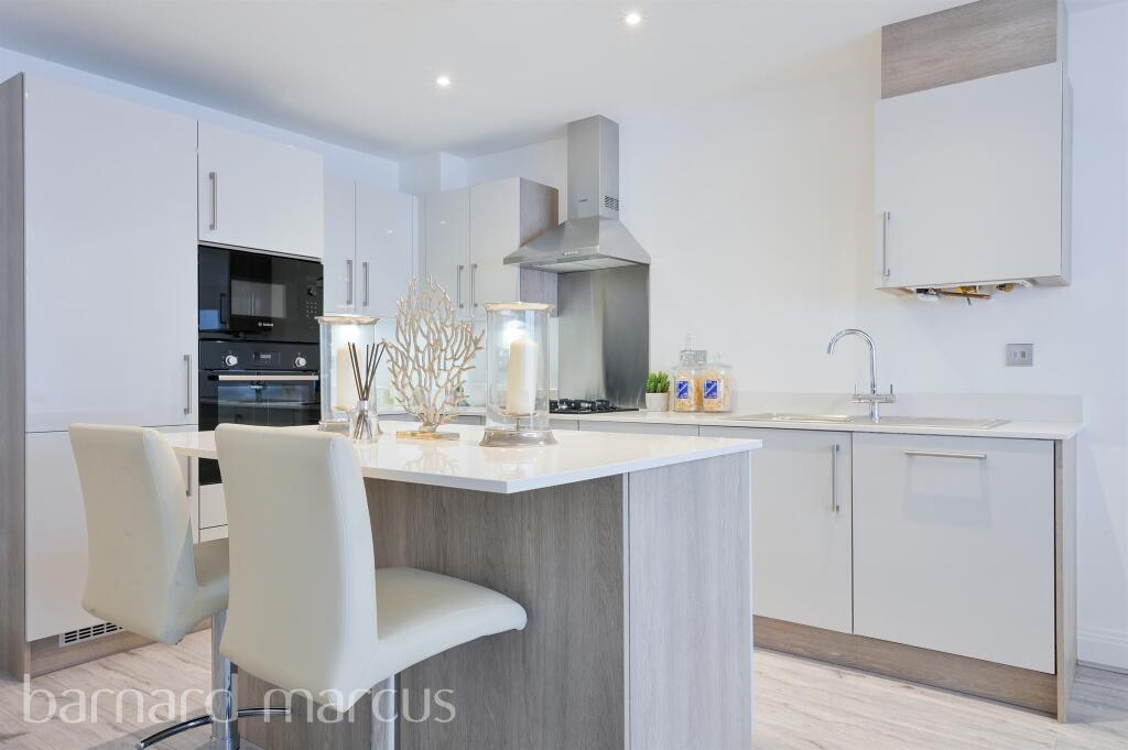 Apartment in London - View 2