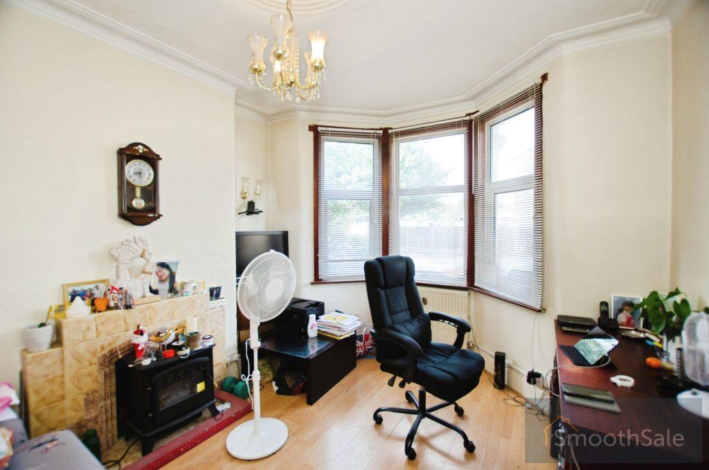 House in London - View 4