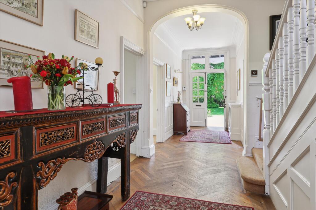 House in Kingston upon Thames - View 4