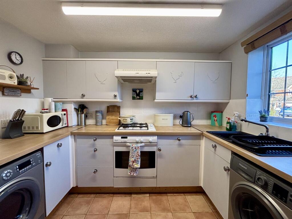 House in Salisbury - View 4