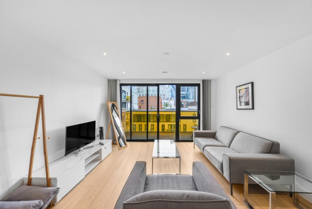 Main image of property: Kensington Apartments, Commercial Street, E1